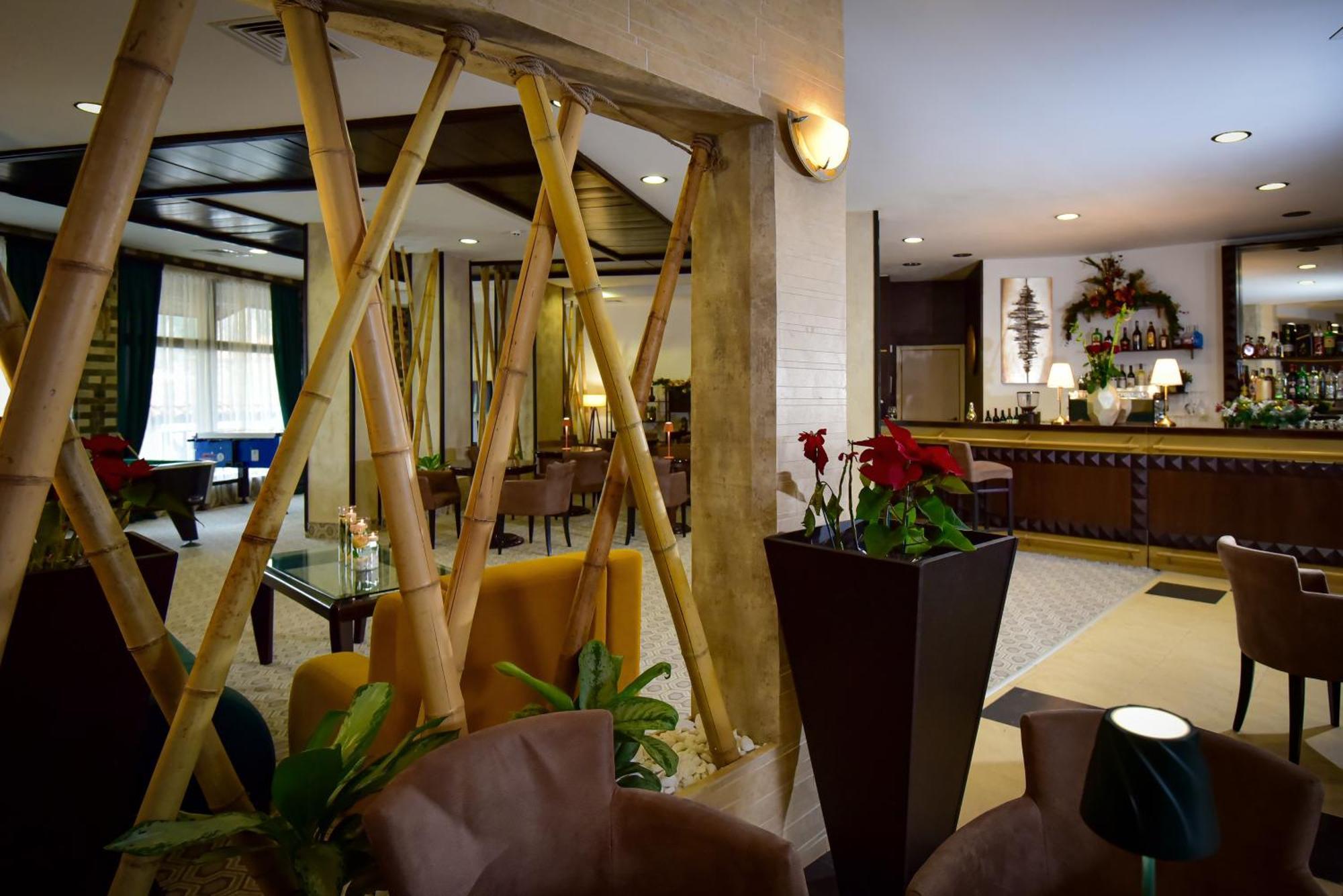 Rhodopi Home Hotel 체페레리 외부 사진